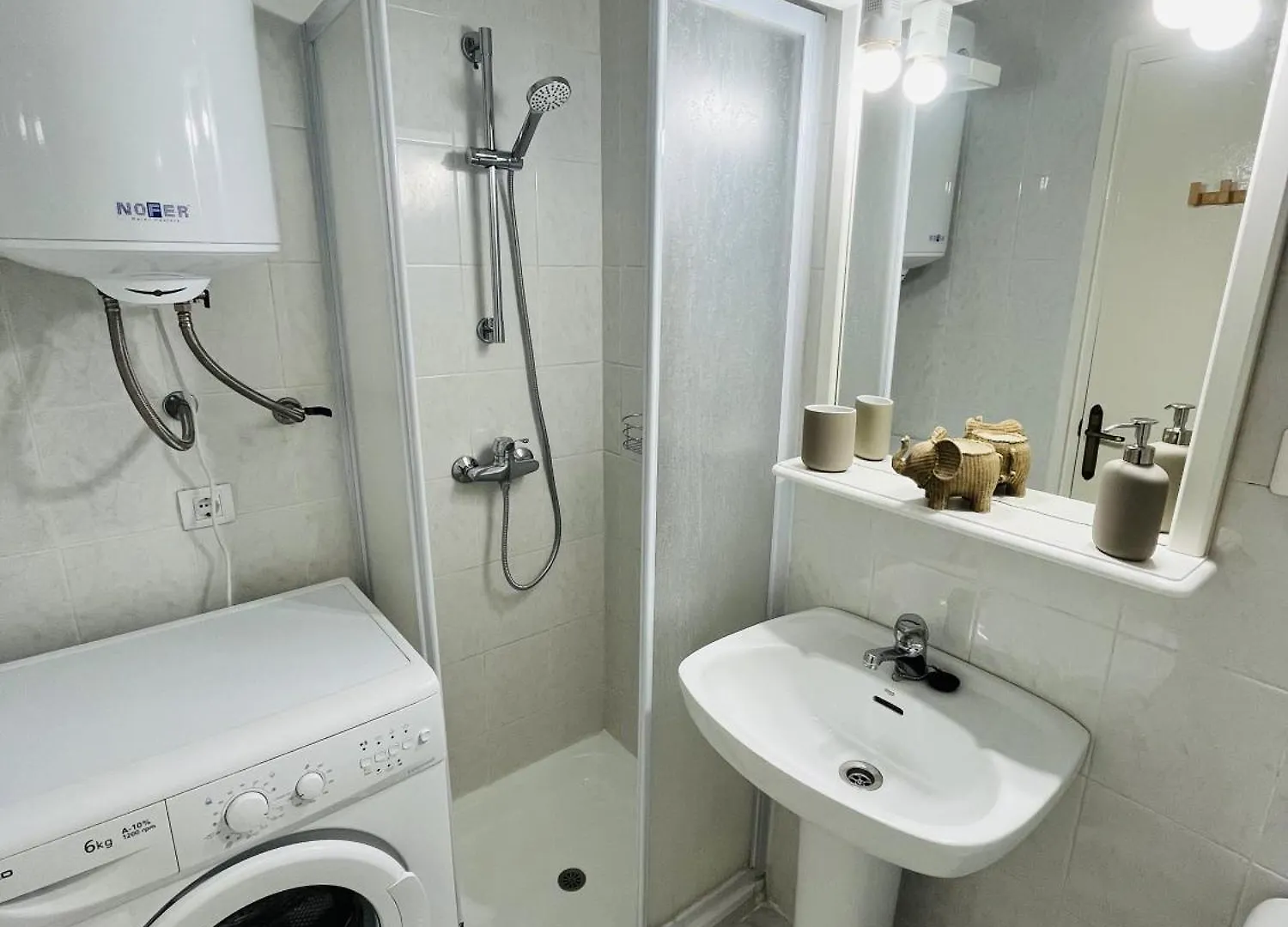 Benalmadena Beachside Sunshine Flat Apartamento